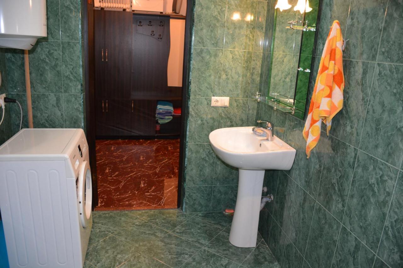 Apartment Nona Vox Batumi Exterior photo